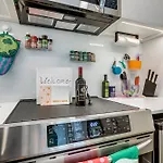 Pet-Friendly Sacramento Studio Rental
